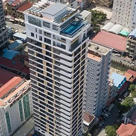 Modern Apartment With Rooftop Pool & Gym Phnom Penh Exterior photo